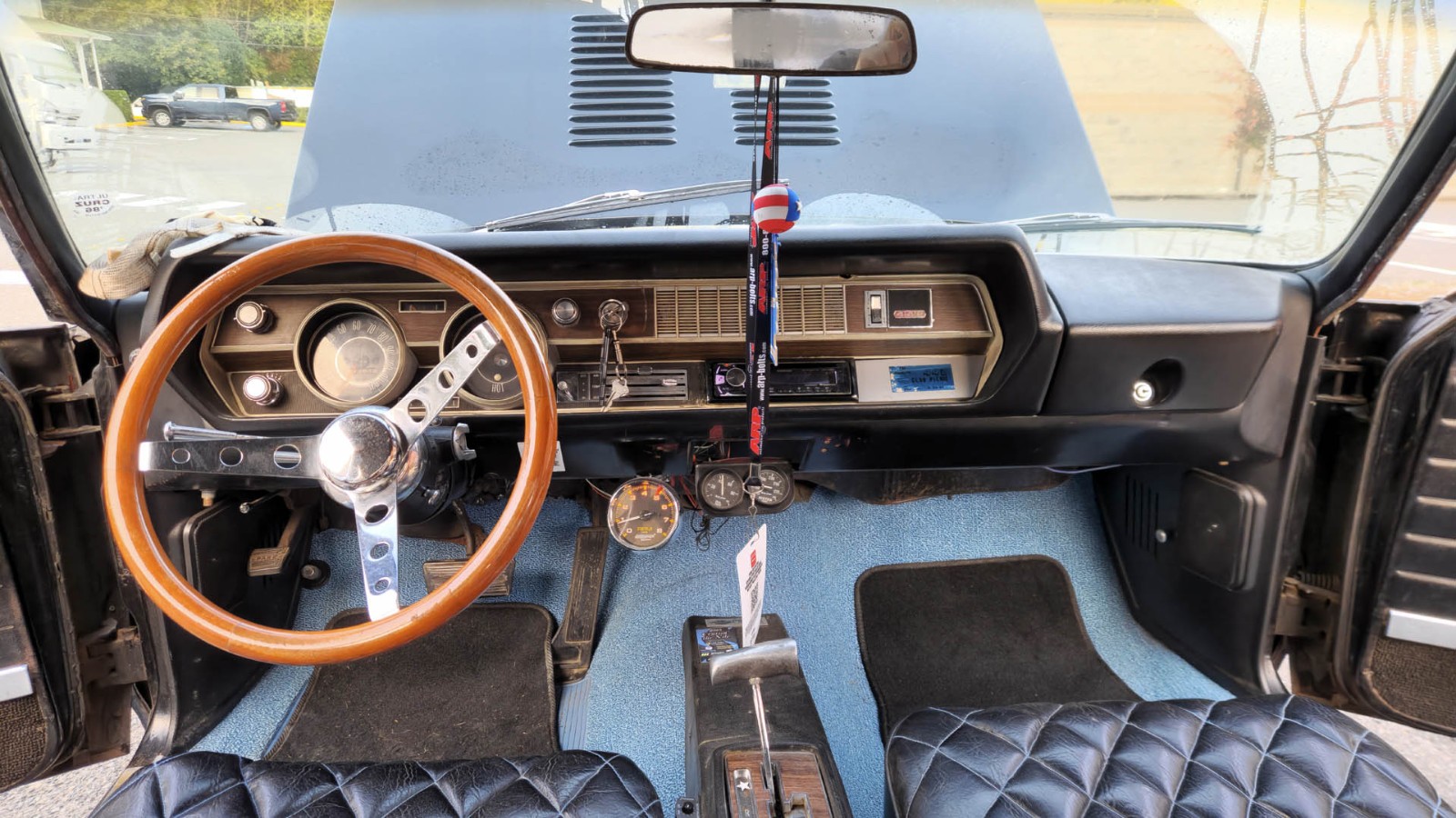 Oldsmobile-Vista-Cruiser-1967-Wagon-13