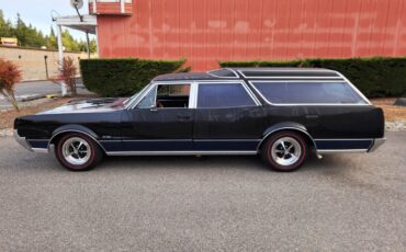 Oldsmobile-Vista-Cruiser-1967-Wagon-2