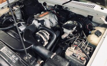 Oldsmobile-bravada-1993-white-8