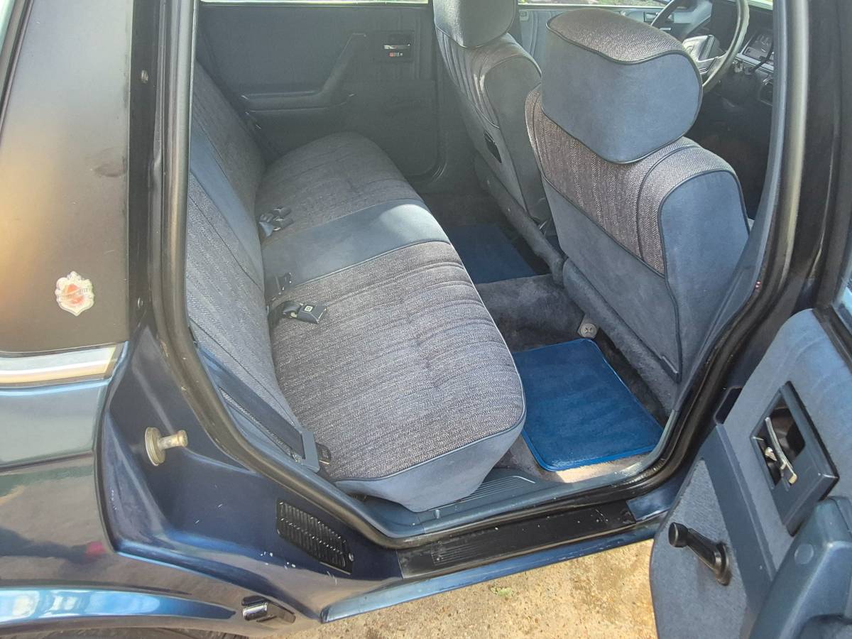 Oldsmobile-ciera-s-1990-10