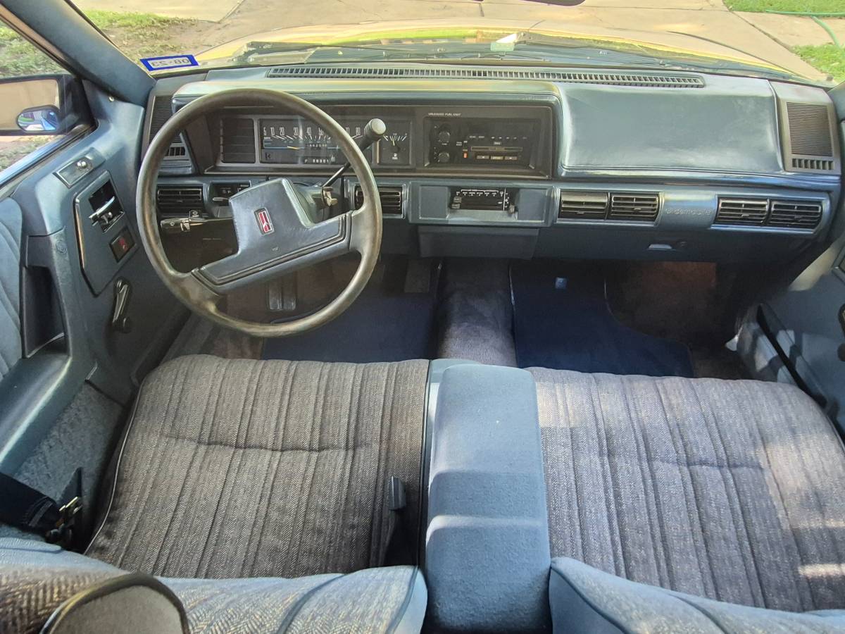 Oldsmobile-ciera-s-1990-11