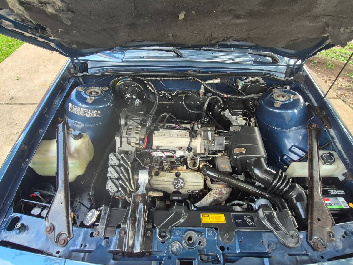 Oldsmobile-ciera-s-1990-14