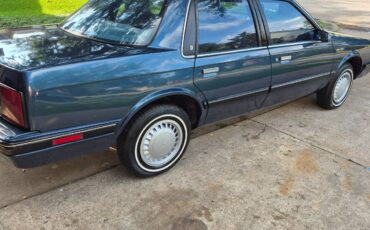 Oldsmobile-ciera-s-1990-4