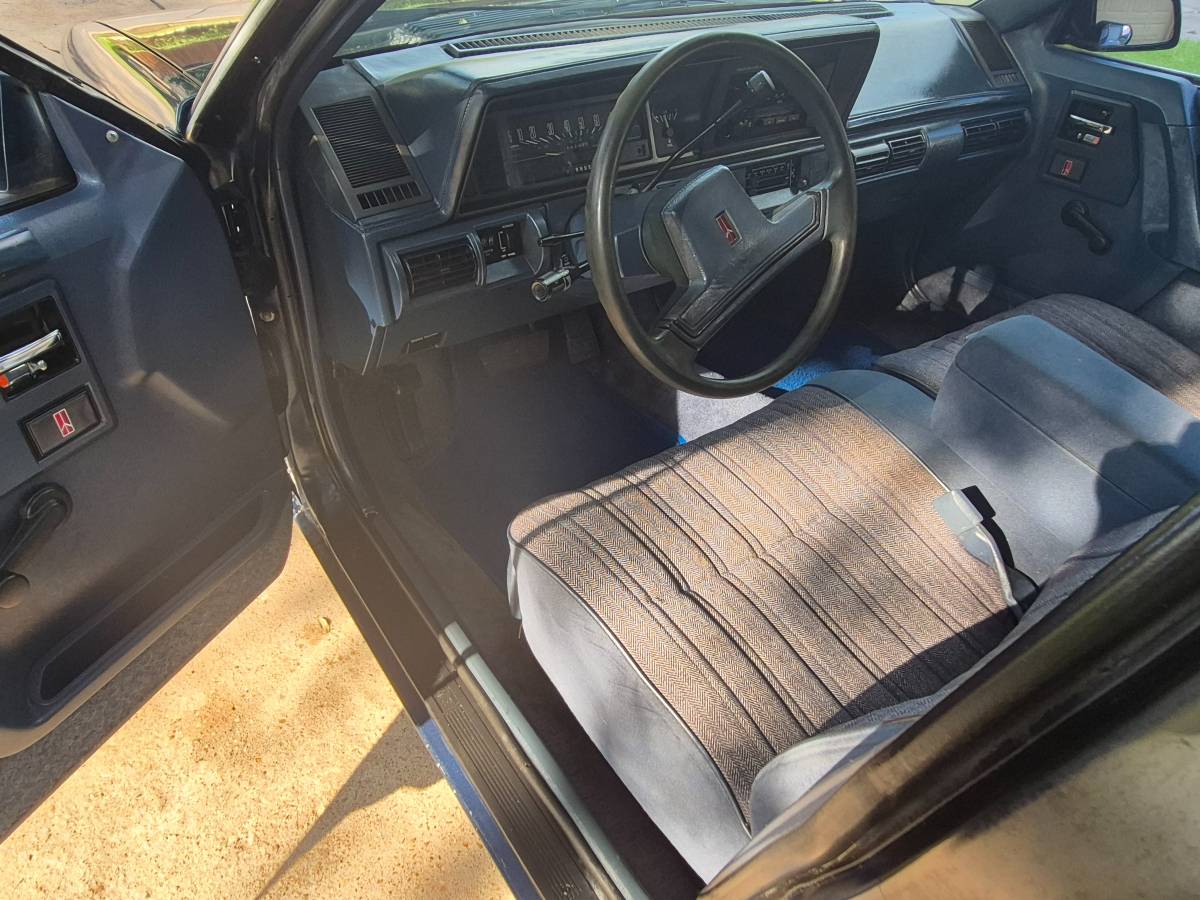 Oldsmobile-ciera-s-1990-7