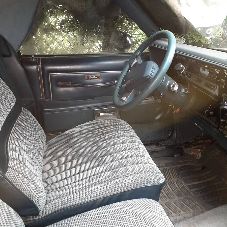 Oldsmobile-custom-cruiser-1986-blue-6