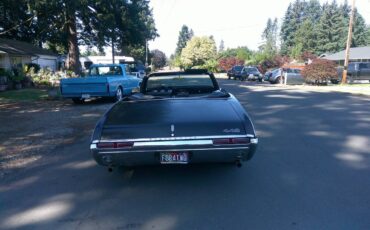 Oldsmobile-cutlass-1968-black-3