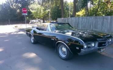 Oldsmobile-cutlass-1968-black