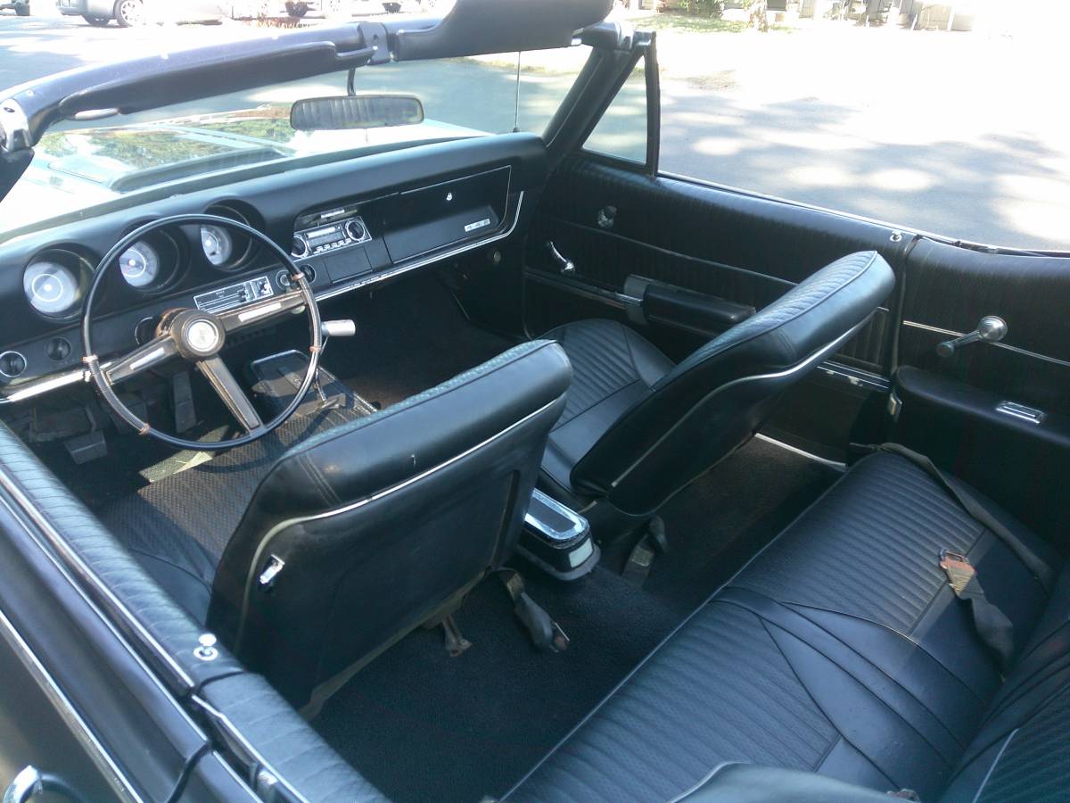 Oldsmobile-cutlass-1968-black-5