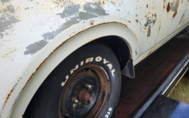 Oldsmobile-cutlass-1968-white-5