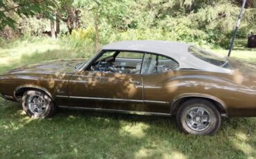 Oldsmobile-cutlass-1972-14