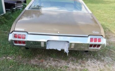 Oldsmobile-cutlass-1972-2