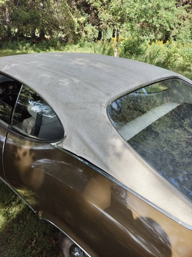 Oldsmobile-cutlass-1972-9