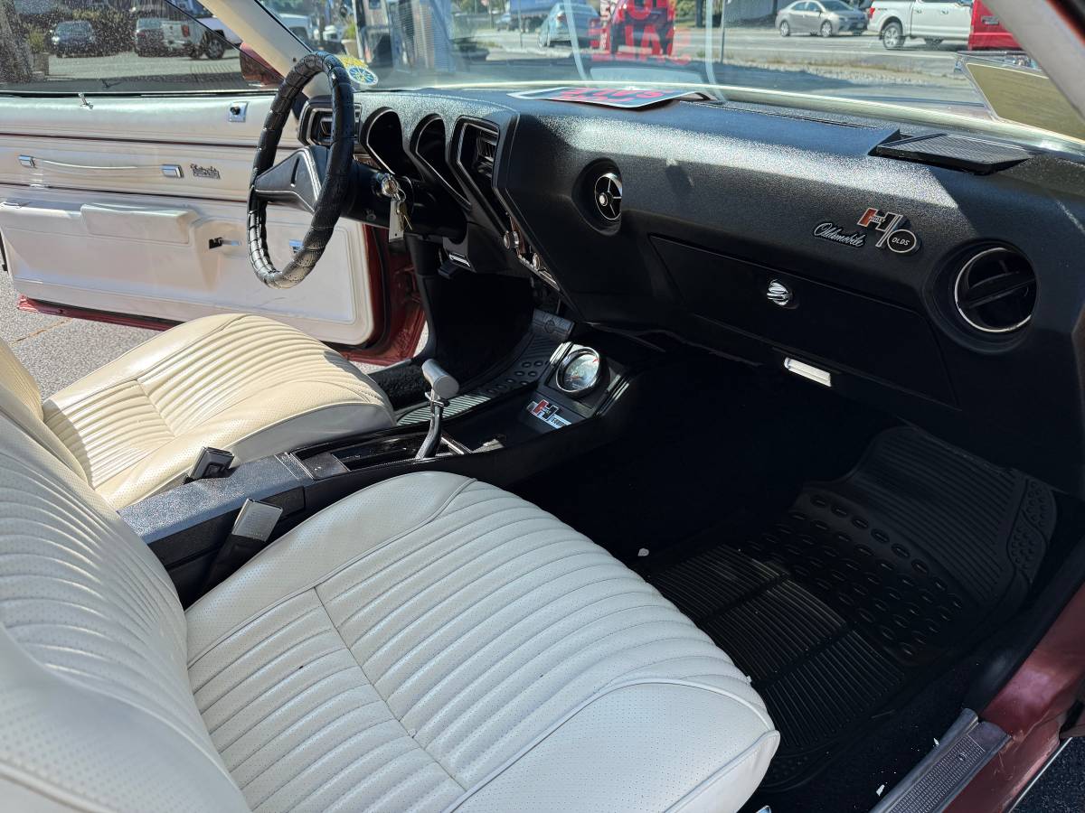 Oldsmobile-cutlass-1976-brown-7