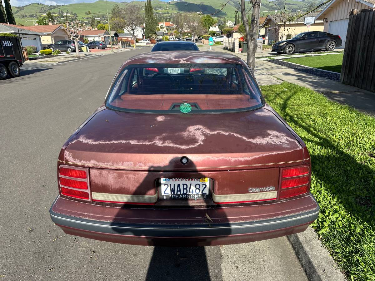 Oldsmobile-cutlass-ciera-1991-red-6