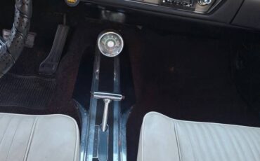 Oldsmobile-cutlass-convertible-1965-red-3