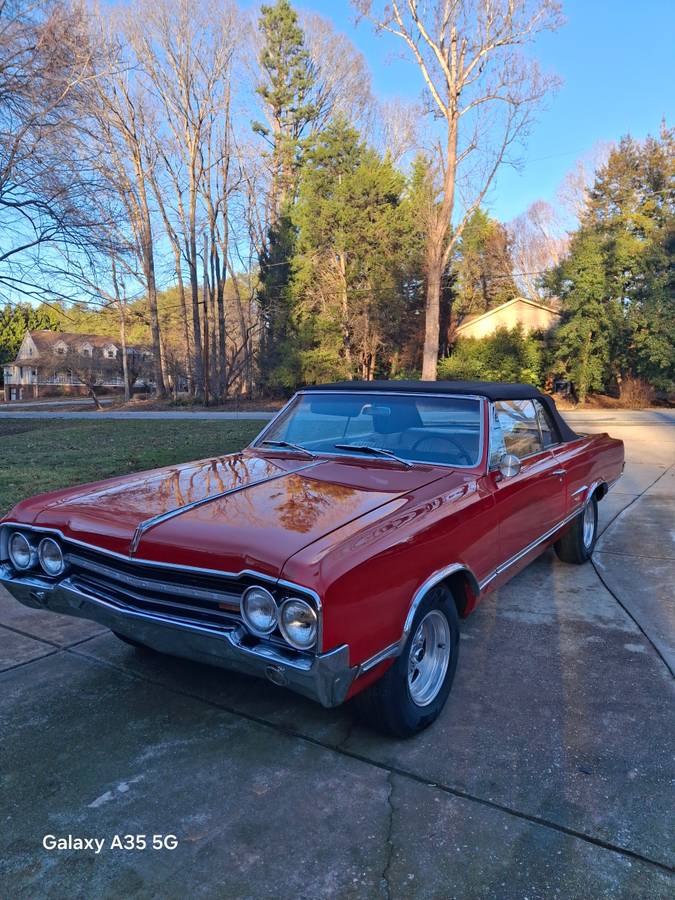 Oldsmobile-cutlass-convertible-1965-red-5