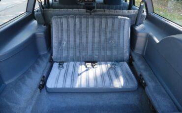 Oldsmobile-cutlass-cruiser-1989-white-21