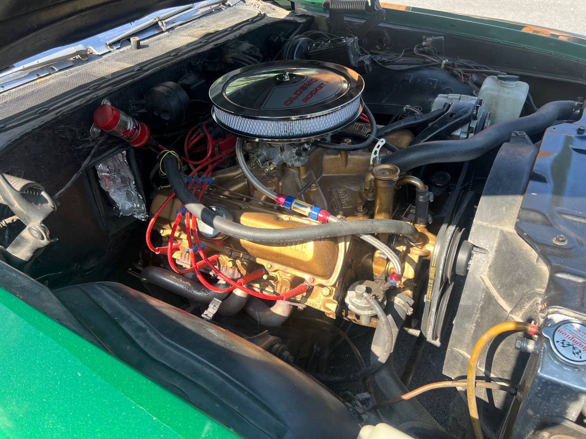 Oldsmobile-cutlass-diesel-1971-green-13