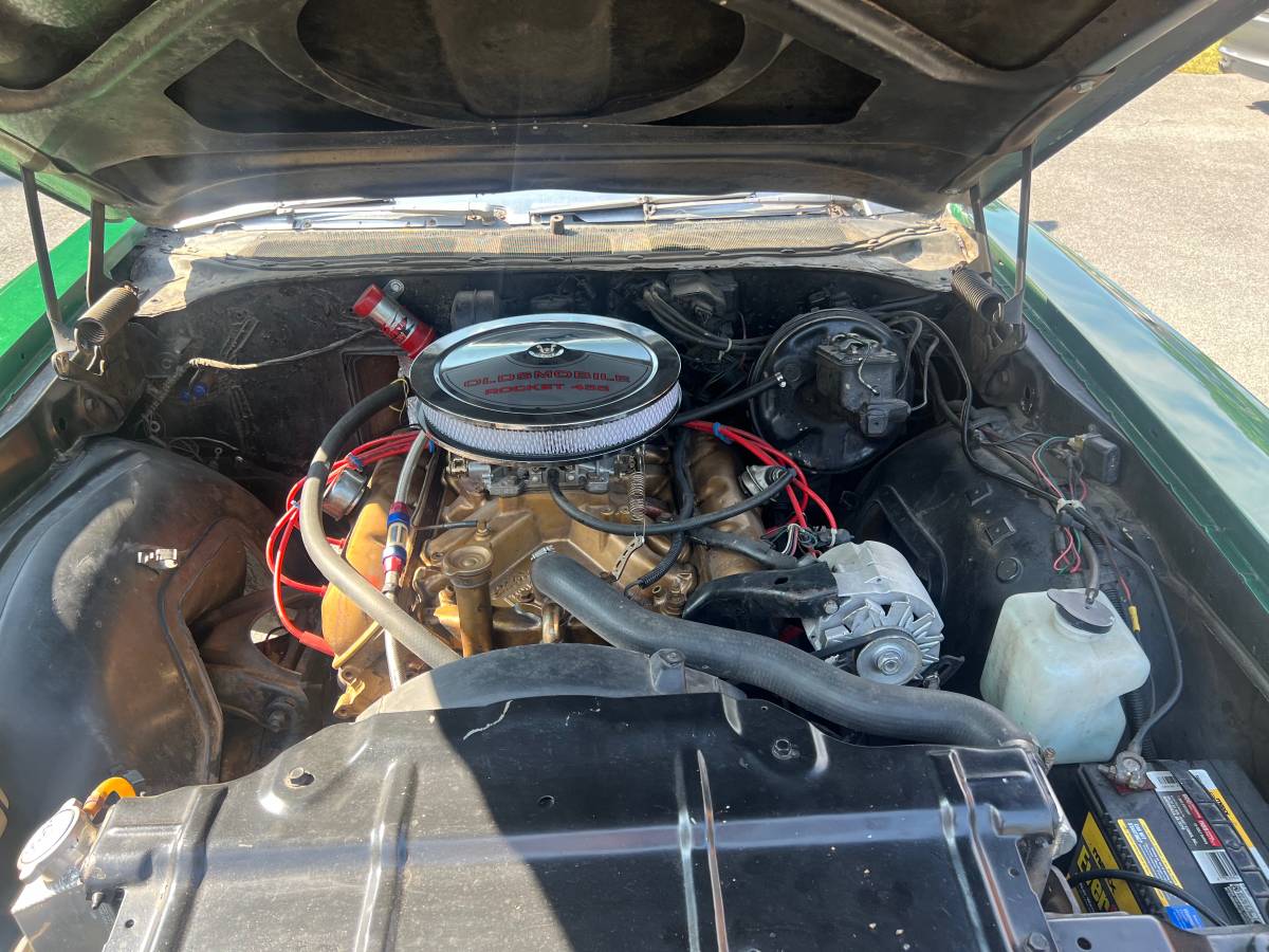 Oldsmobile-cutlass-diesel-1971-green-15