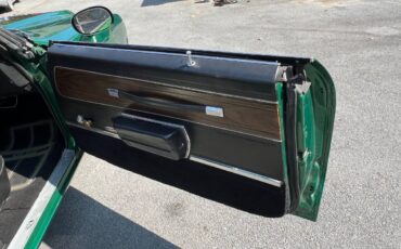 Oldsmobile-cutlass-diesel-1971-green-18