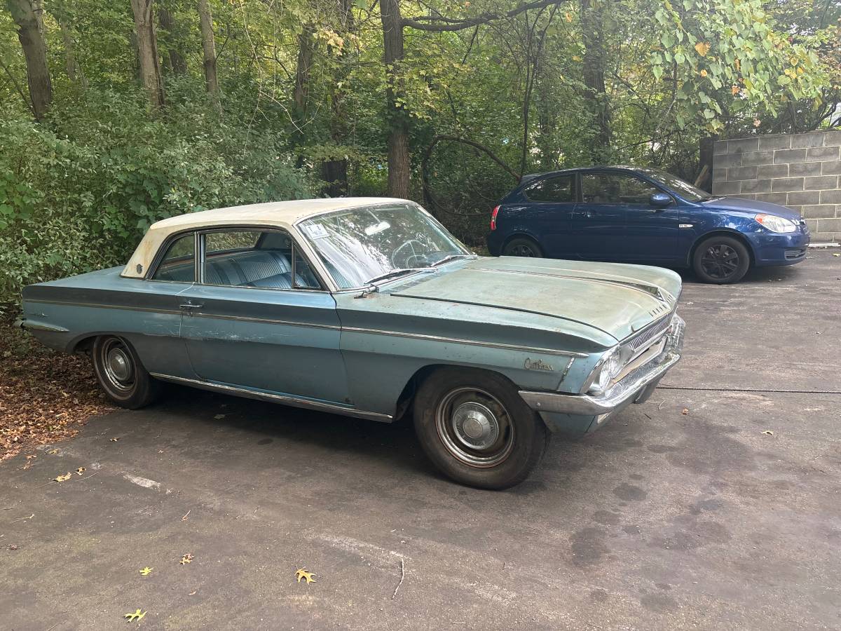 Oldsmobile-cutlass-f85-1962-blue-7