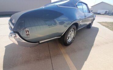 Oldsmobile-cutlass-supreme-1968-18