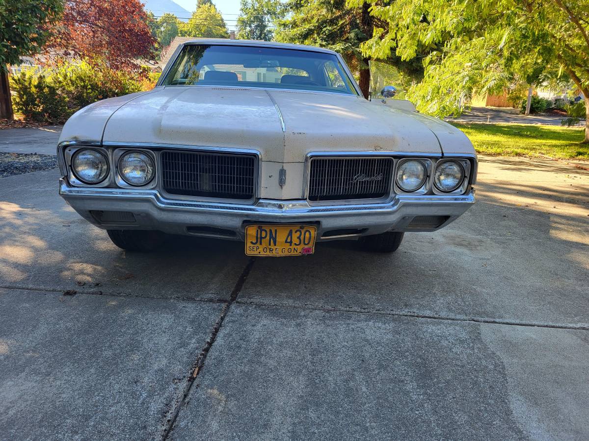 Oldsmobile-cutlass-supreme-1970-yellow-15
