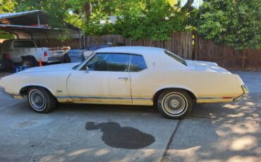Oldsmobile-cutlass-supreme-1970-yellow-7