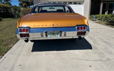 Oldsmobile-cutlass-supreme-1972-orange-5