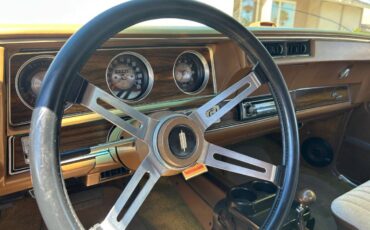 Oldsmobile-cutlass-supreme-1972-orange-8