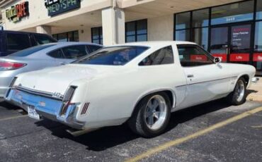 Oldsmobile-cutlass-supreme-1973-white-7