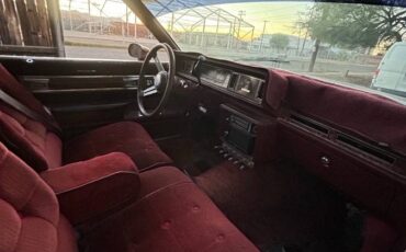 Oldsmobile-cutlass-supreme-1983-11