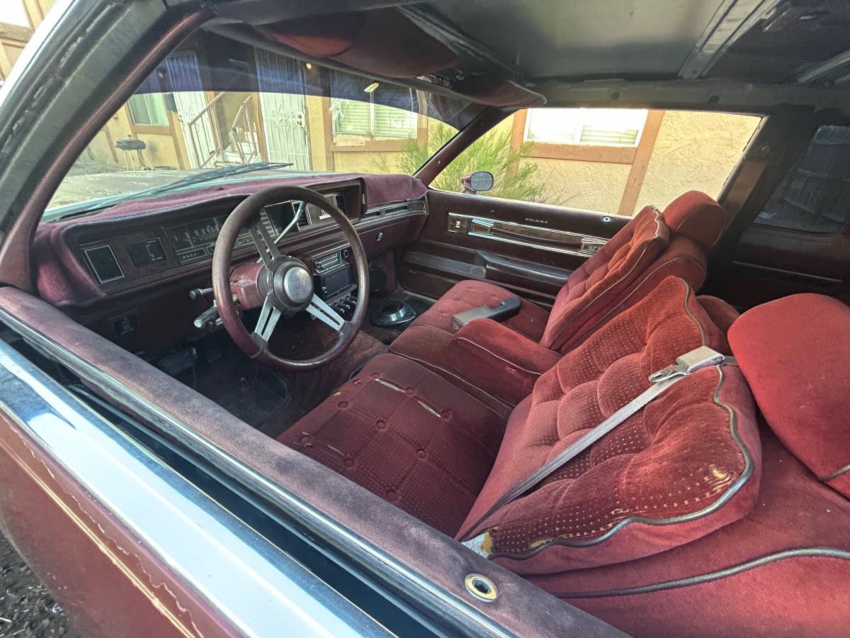 Oldsmobile-cutlass-supreme-1983-4