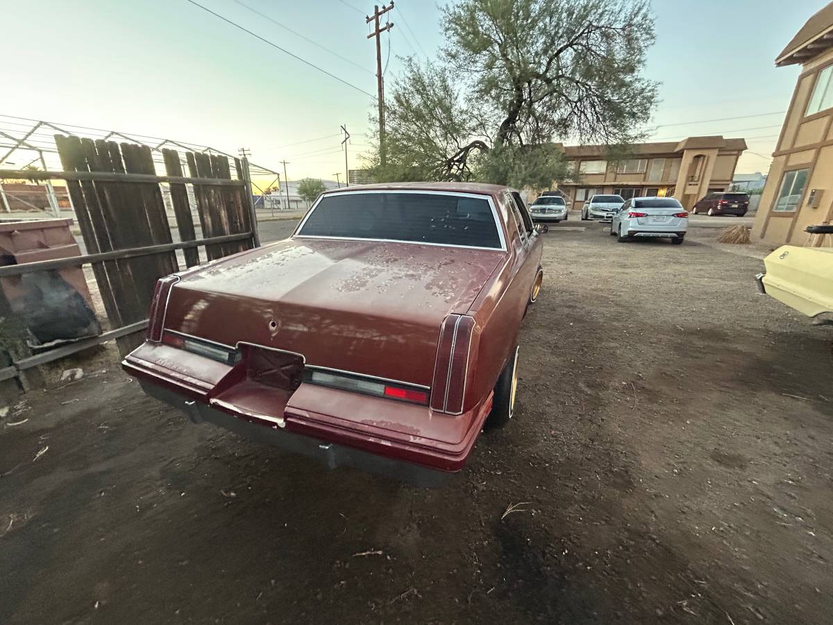 Oldsmobile-cutlass-supreme-1983-8