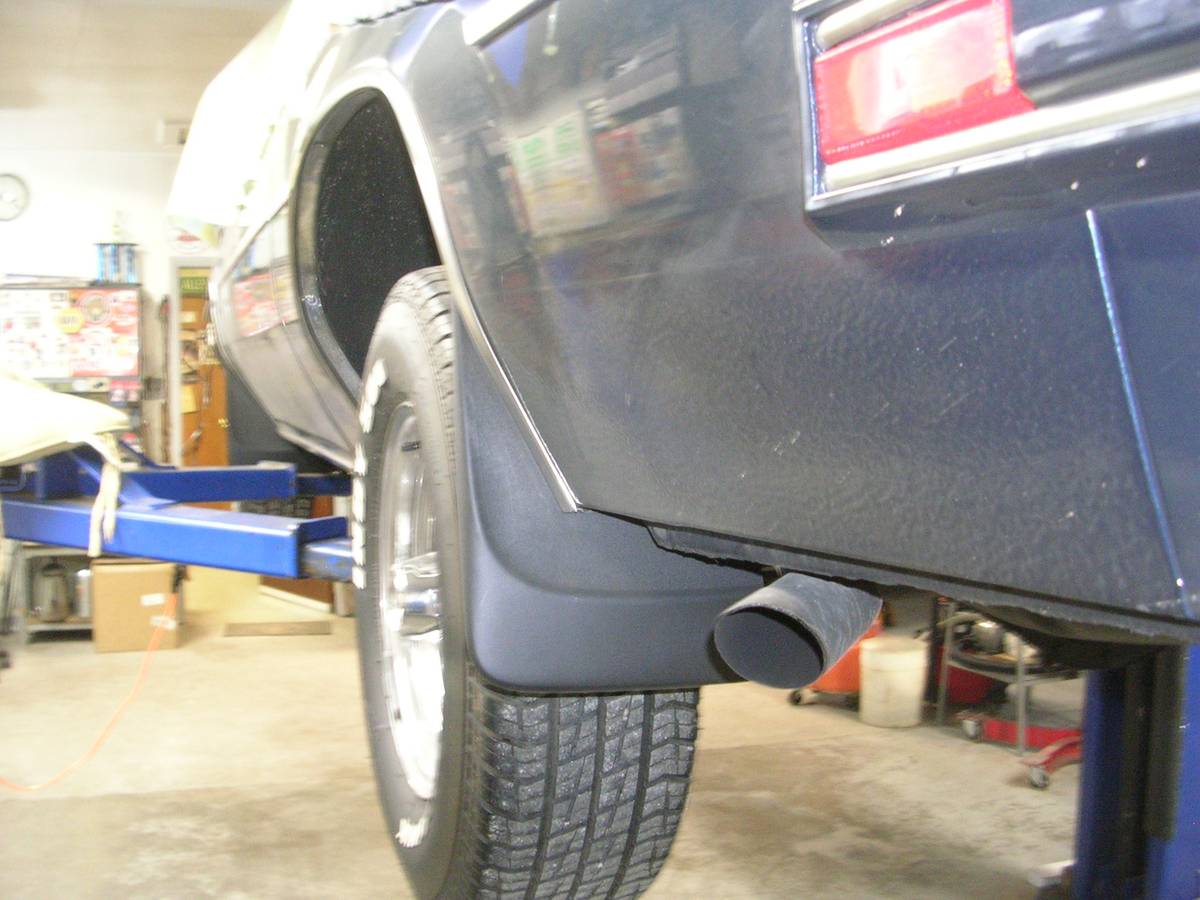 Oldsmobile-cutlass-supreme-1986-blue-13