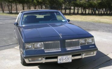 Oldsmobile-cutlass-supreme-1986-blue-18
