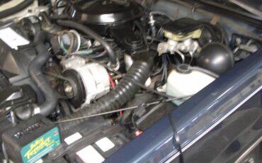 Oldsmobile-cutlass-supreme-1986-blue-3