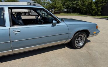 Oldsmobile-cutlass-supreme-1988-12