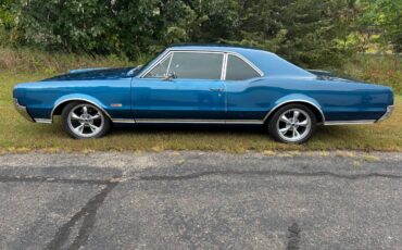 Oldsmobile-cutlass-supreme-442-tribute-1967-blue-8