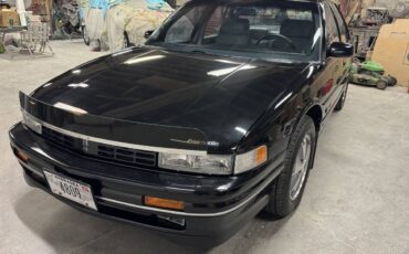 Oldsmobile-cutlass-supreme-international-1991-black