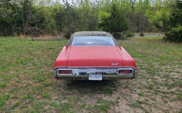 Oldsmobile-delta-88-1968-red