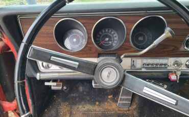 Oldsmobile-delta-88-1968-red-8