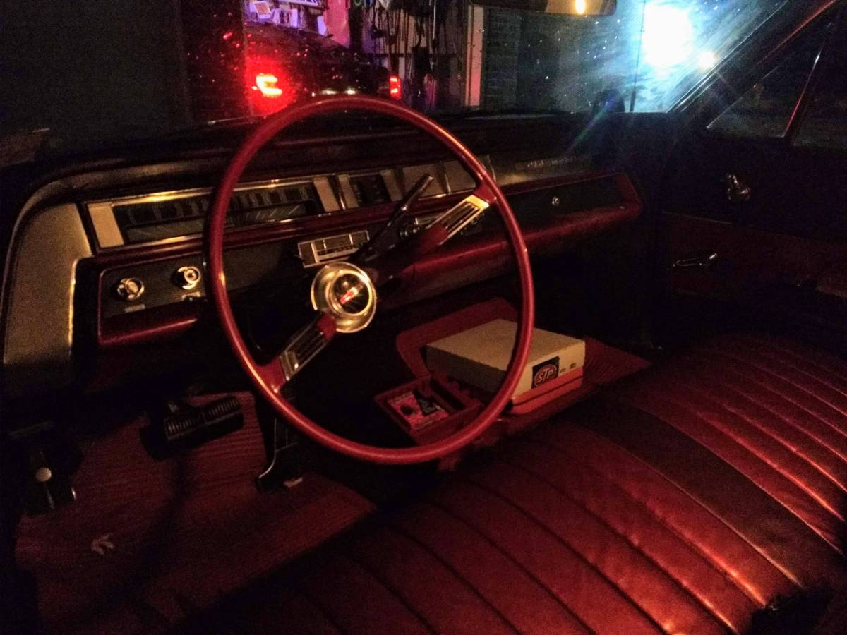 Oldsmobile-dynamic-88-1963-red-3