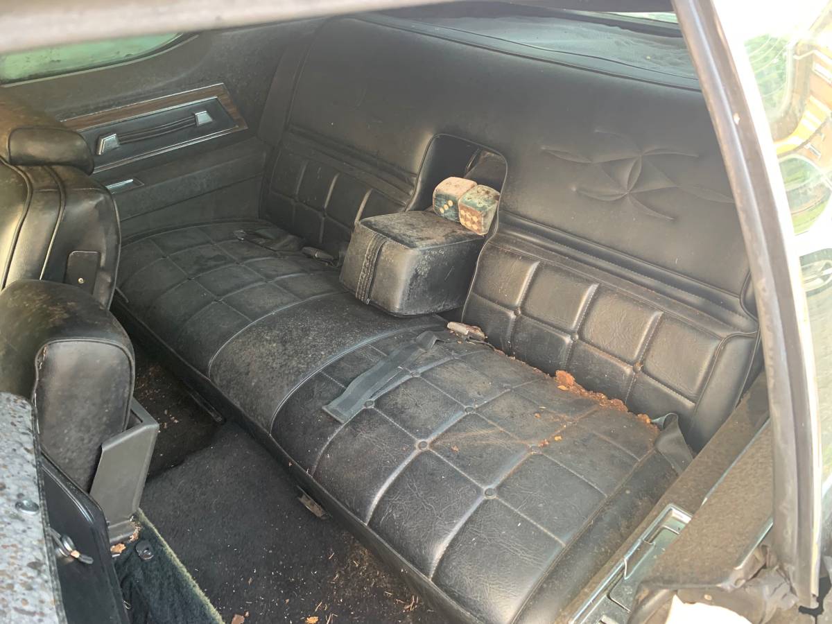 Oldsmobile-ninety-eight-1971-3