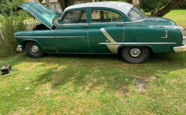 Oldsmobile-quotrrocketquot-88-1952-green-1