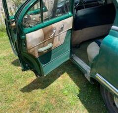 Oldsmobile-quotrrocketquot-88-1952-green-17