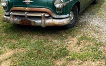 Oldsmobile-quotrrocketquot-88-1952-green-4