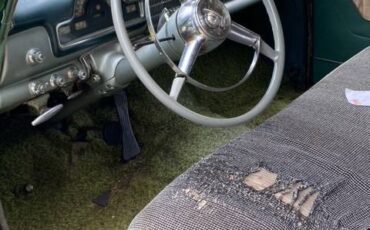 Oldsmobile-quotrrocketquot-88-1952-green-5