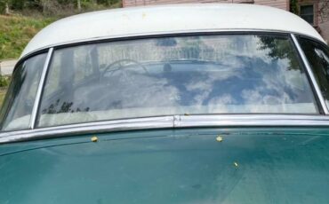 Oldsmobile-quotrrocketquot-88-1952-green-6