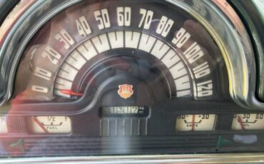 Oldsmobile-quotrrocketquot-88-1952-green-8